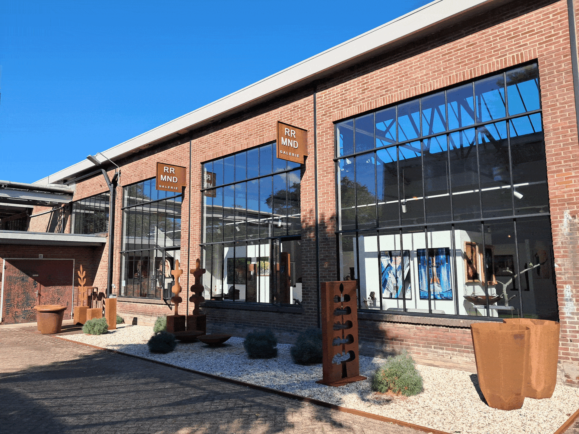 Grote overzichtsexpositie Meesters bij Galerie RMMND