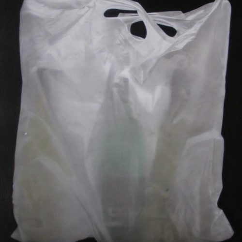 Plastic-tas-met-flessen